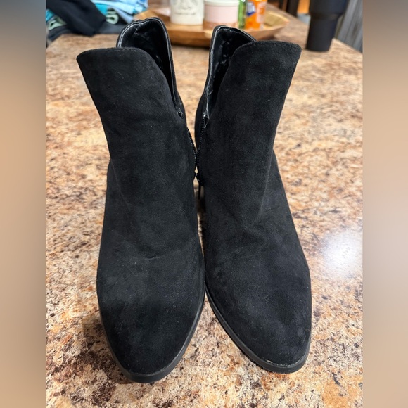 Lulus Martella Black Suede Ankle Booties - Size 7.5 - Picture 2 of 6